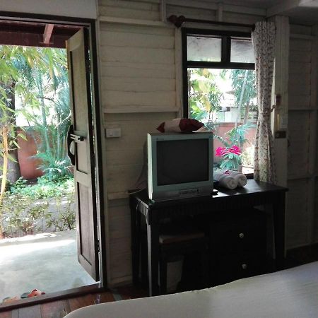 Smile House Guesthouse شيانغ ماي المظهر الخارجي الصورة