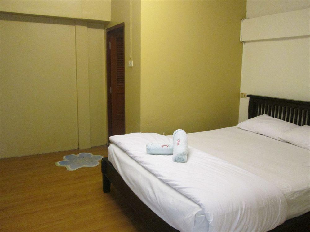 Smile House Guesthouse شيانغ ماي المظهر الخارجي الصورة