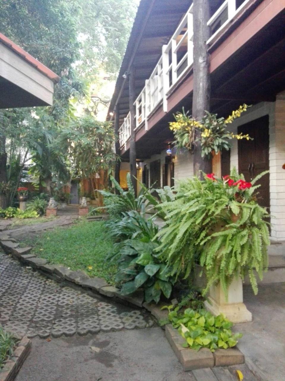 Smile House Guesthouse شيانغ ماي المظهر الخارجي الصورة
