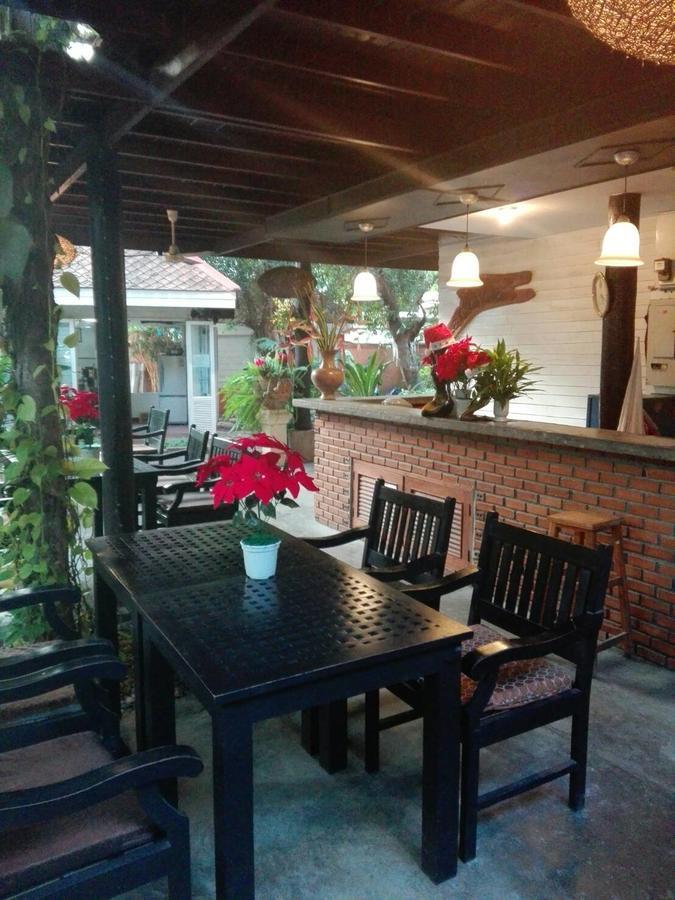 Smile House Guesthouse شيانغ ماي المظهر الخارجي الصورة